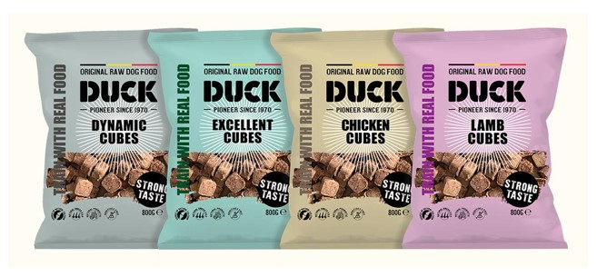 Duck training cubes lamb